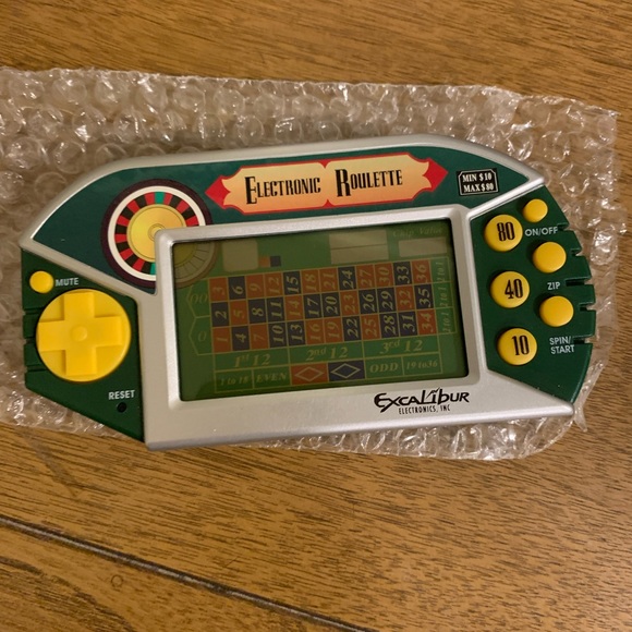 Excalibur ROULETTE Electronic Handheld Game, NIB - Picture 6 of 11